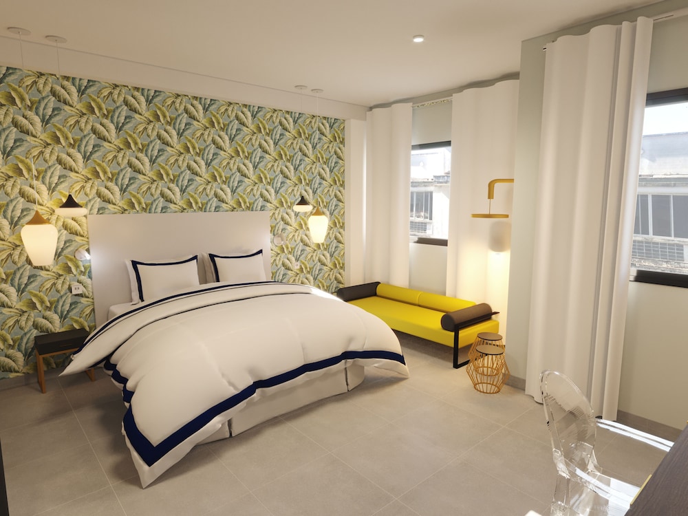 Luxury Single Room