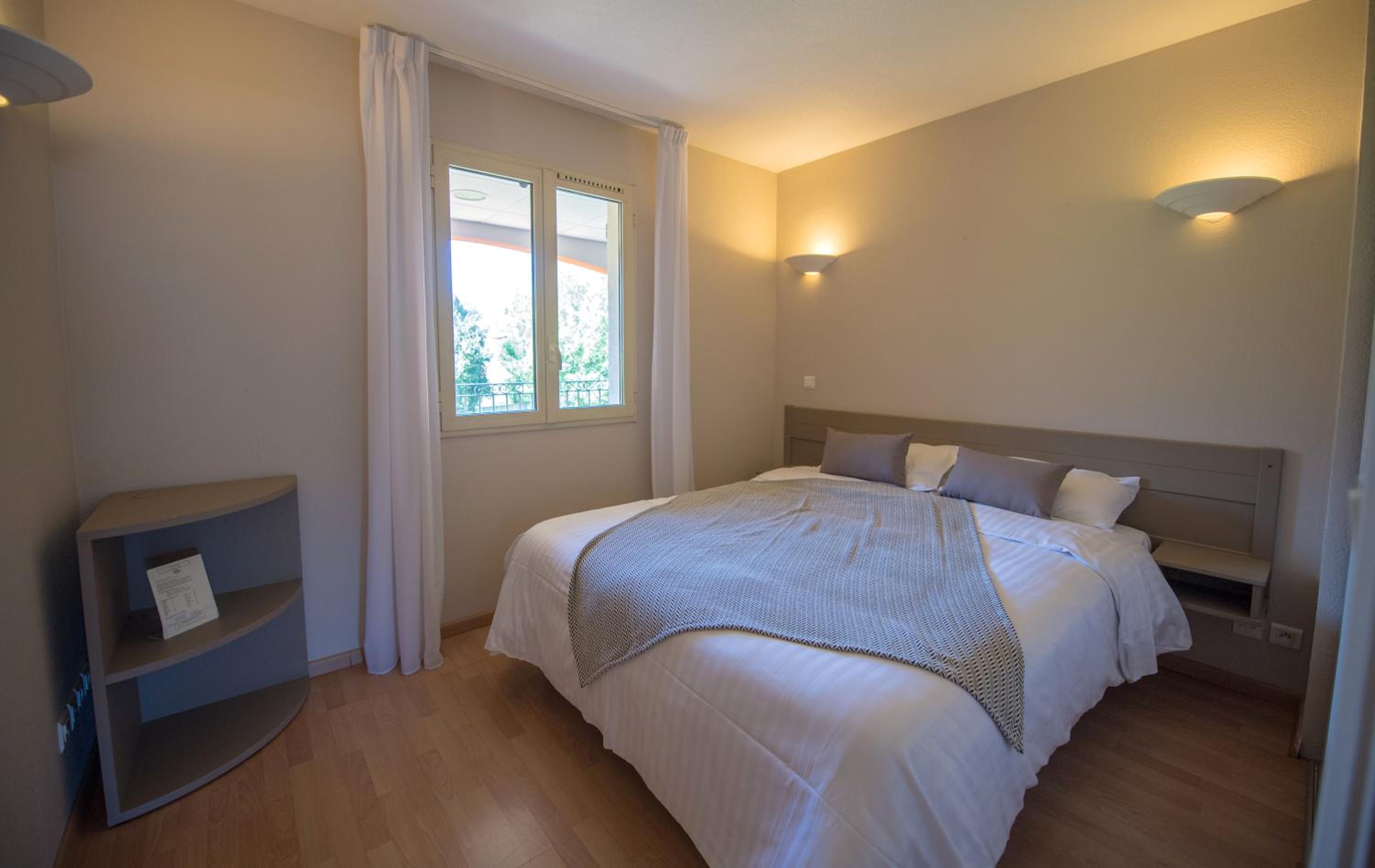 1 Bedroom + Living Room Apartment 3 People photo 1