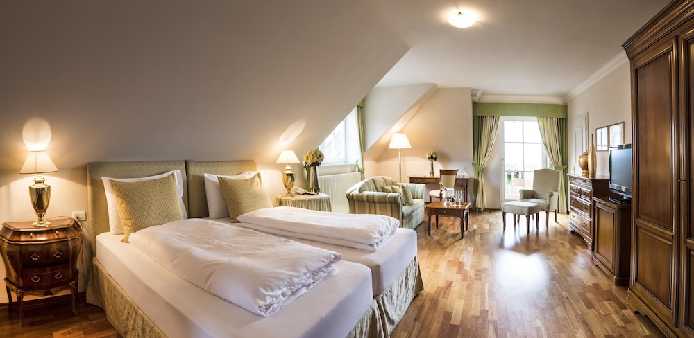 Deluxe Double Room (Turm) photo 3