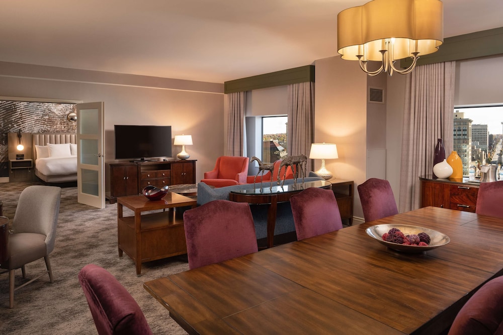 Presidential Suite, 1 King Bed (1 King Bed) photo 1