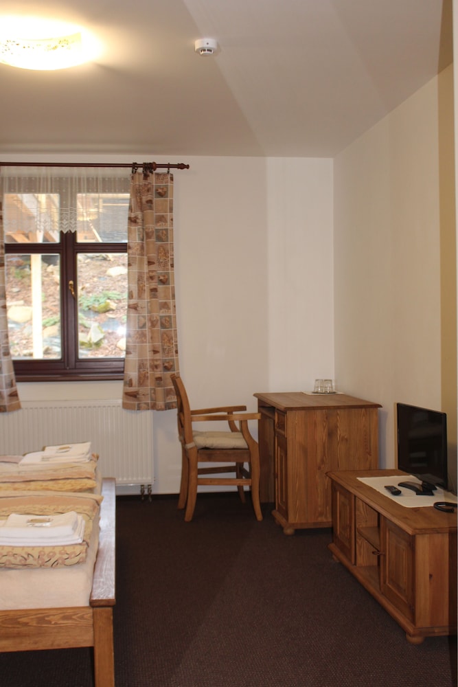 Standard Double Room photo 2