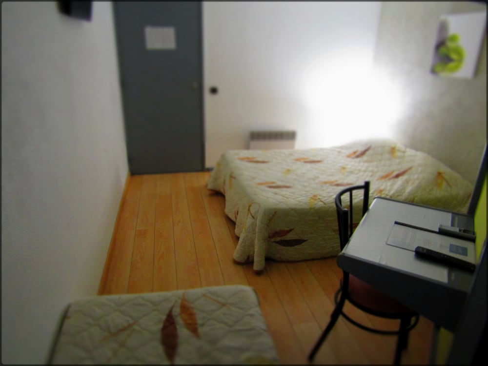 Triple Room, 3 Twin Beds photo 3