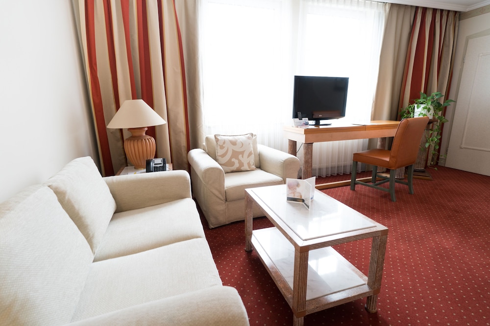 Standard Double Room - Photo 2