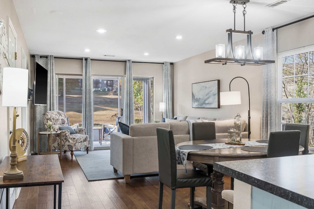 Condo, Multiple Beds, Patio, Golf View (Water's Edge & Golf)