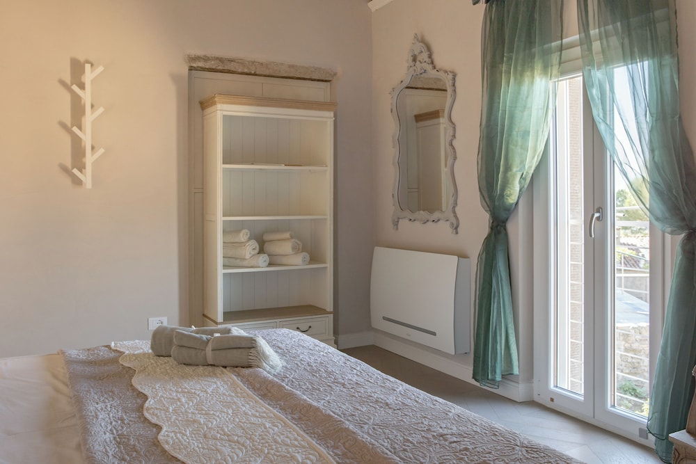 Comfort Room photo 2