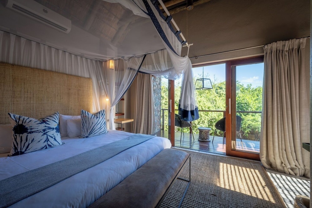 Ekhaya Suite 1 photo 1