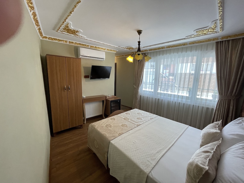 Standard Double Room photo 2