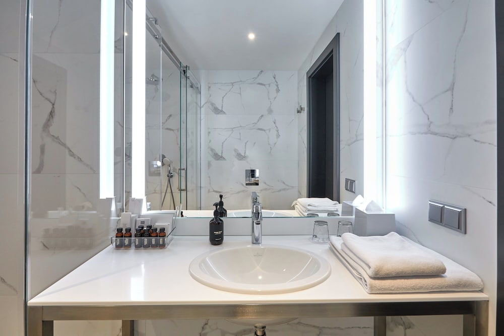 Skyloft Superior Suite photo 3