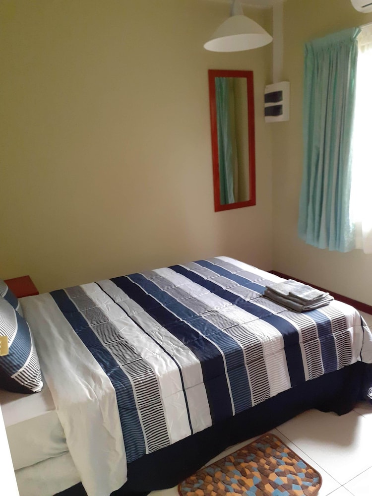 Luxury Apartment, 1 Double Bed, Non Smoking, Pool View