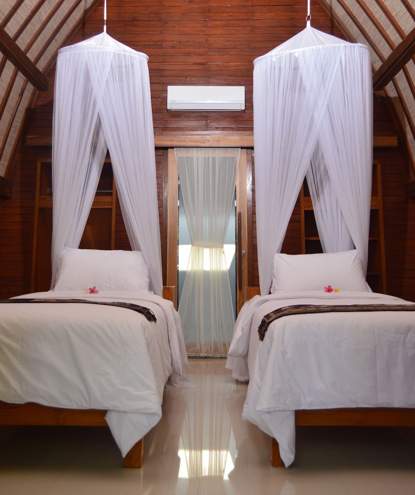 Deluxe Twin Room photo 3