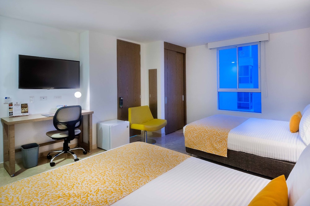 Superior Room, 2 Double Beds photo 3