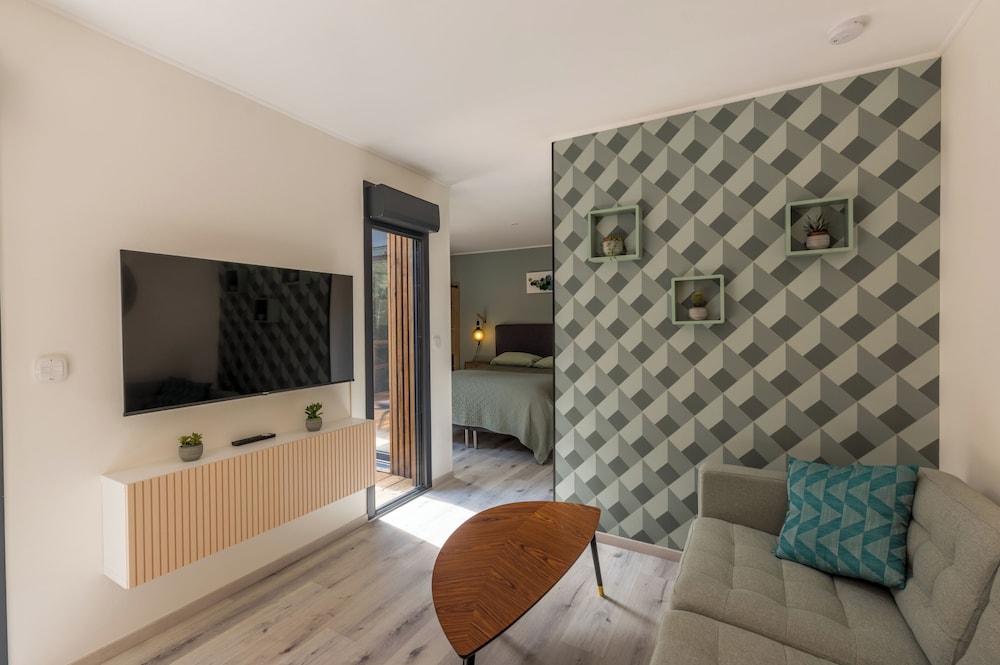 Superior Suite (Celadon) photo 2