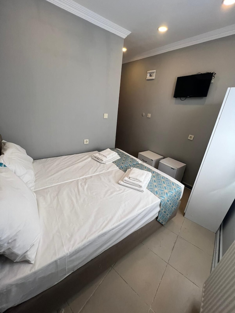 Standard Room photo 1