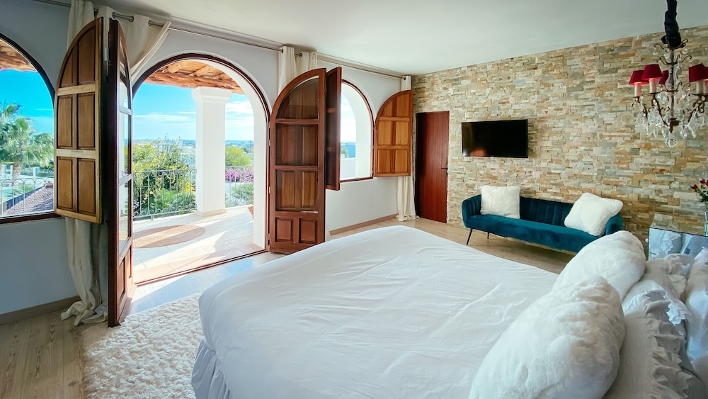 Villa Romántica, 6 habitaciones, vista al mar