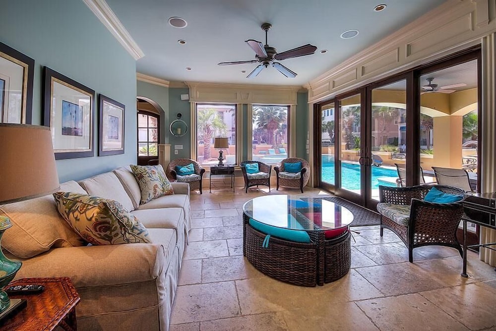 House, 6 Bedrooms, Ocean View, Sea Facing