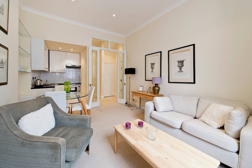 Apartment (1 Bedroom)