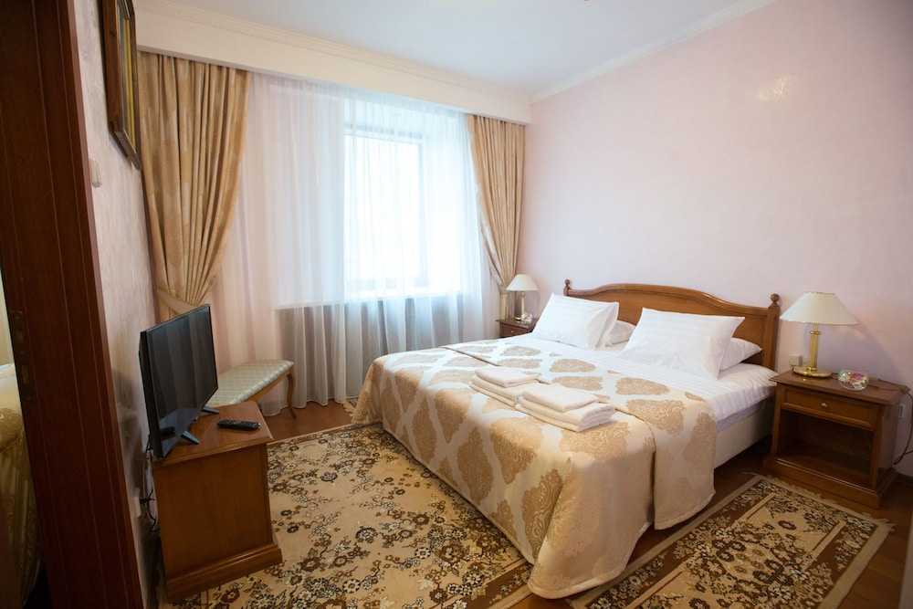 Apartment, Kitchenette