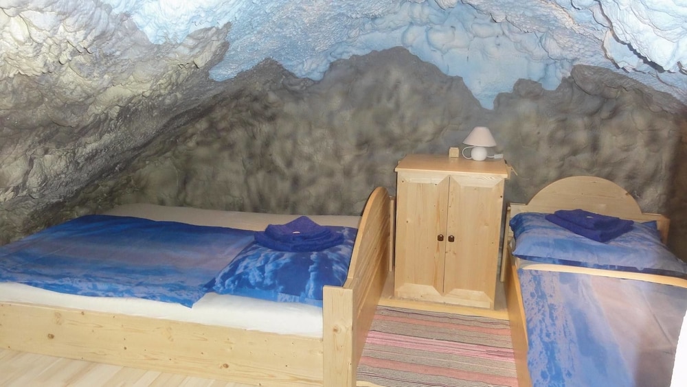 Classic Room, 1 Bedroom, Lake View, Mezzanine photo 2