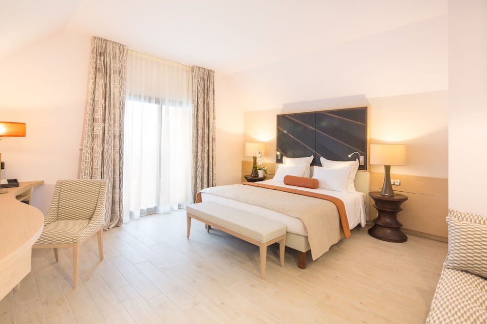 Deluxe Double Room, Lagoon View