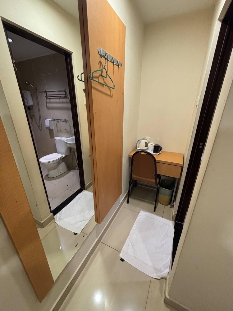 Basic Double Room
