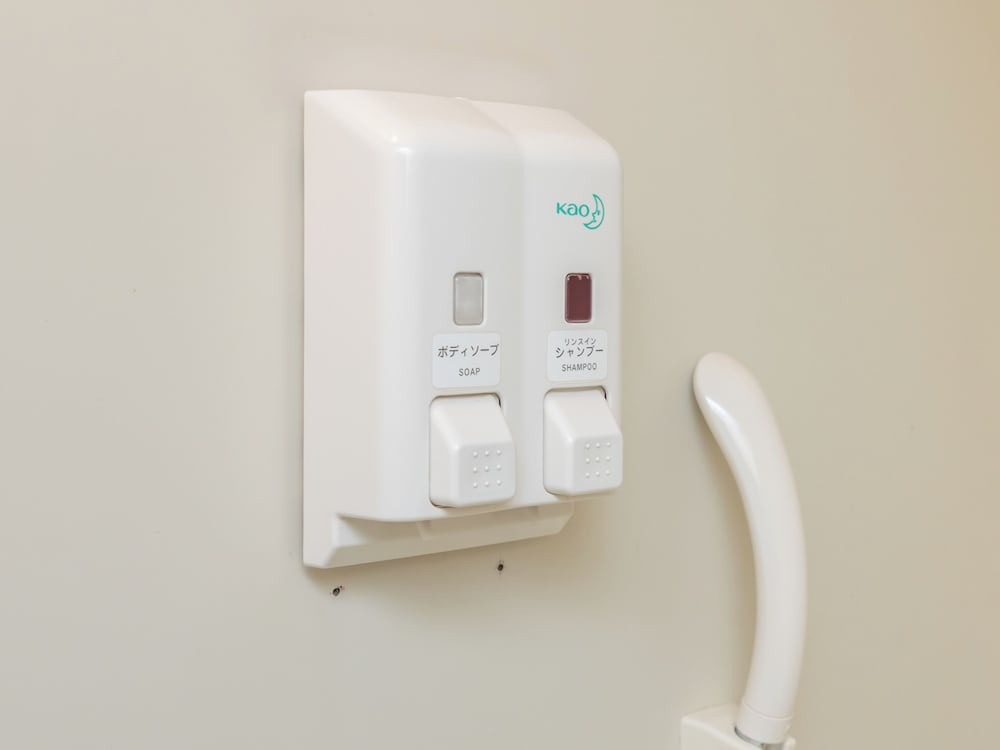 Twin Room, Non Smoking - Photo 3