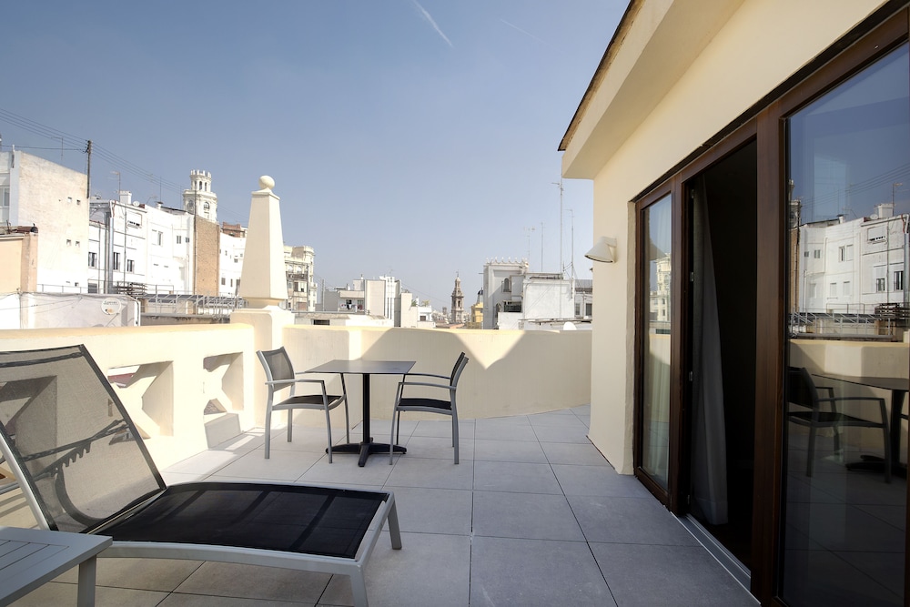 Junior Suite, Private Pool (Single Use) - Photo 2