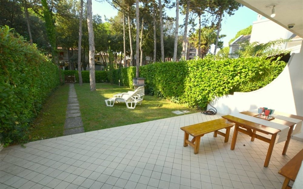Villa, 3 Bedrooms, Patio, Garden View