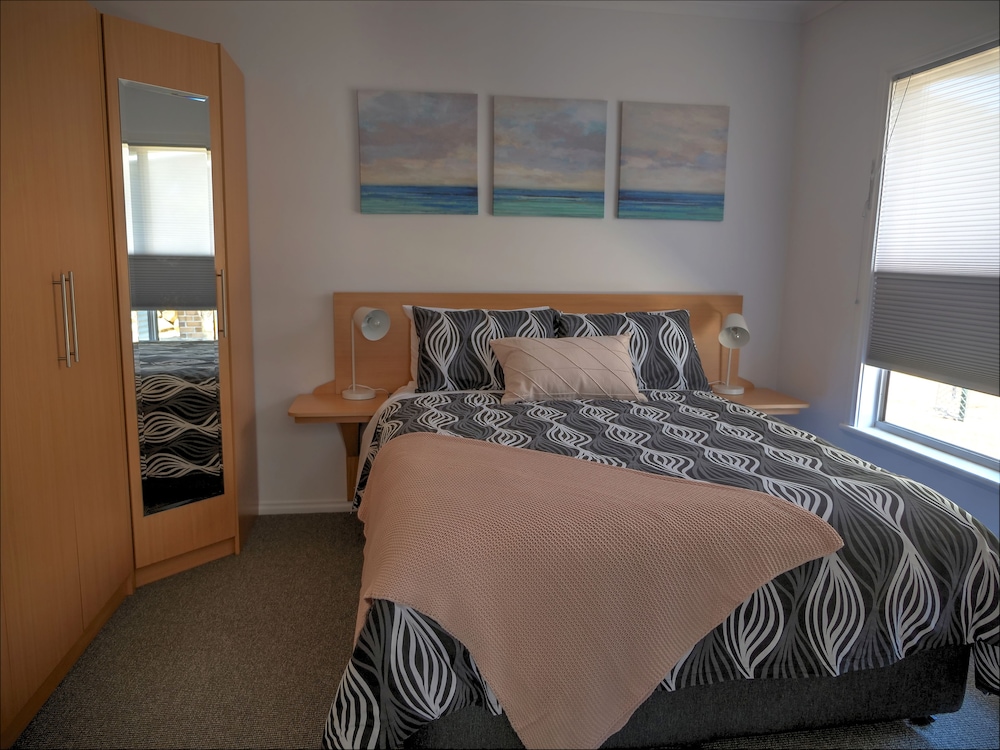Panoramic House, 3 Bedrooms, Accessible, Bay View (Amani House) photo 2