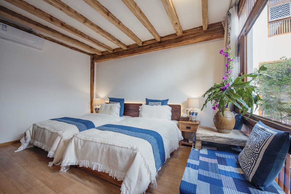 Elite Twin Room
