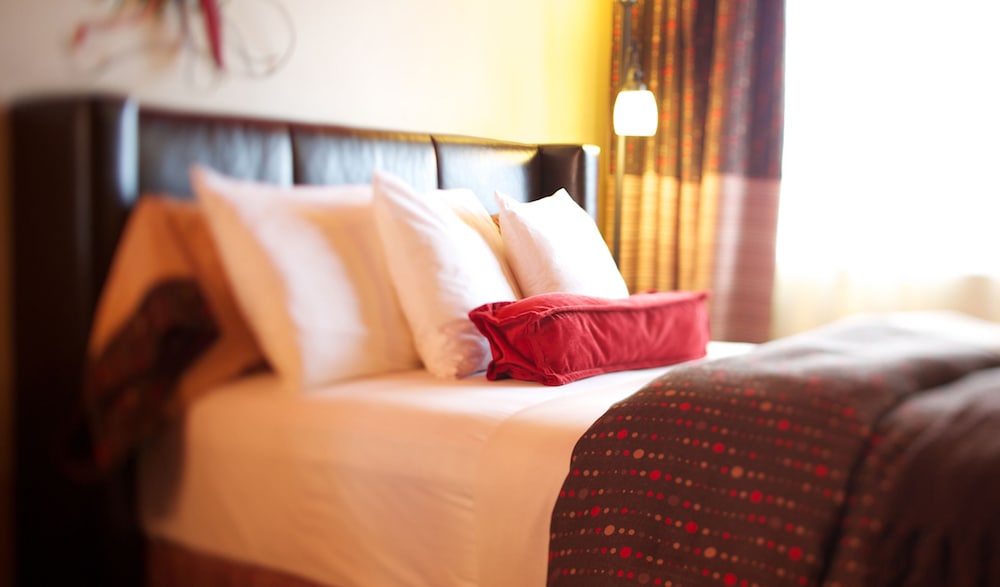 Suite (Valentine) photo 2