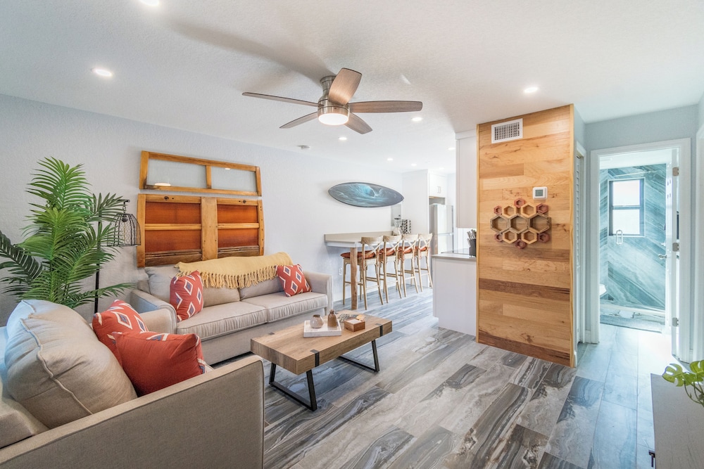 Apartment, Patio