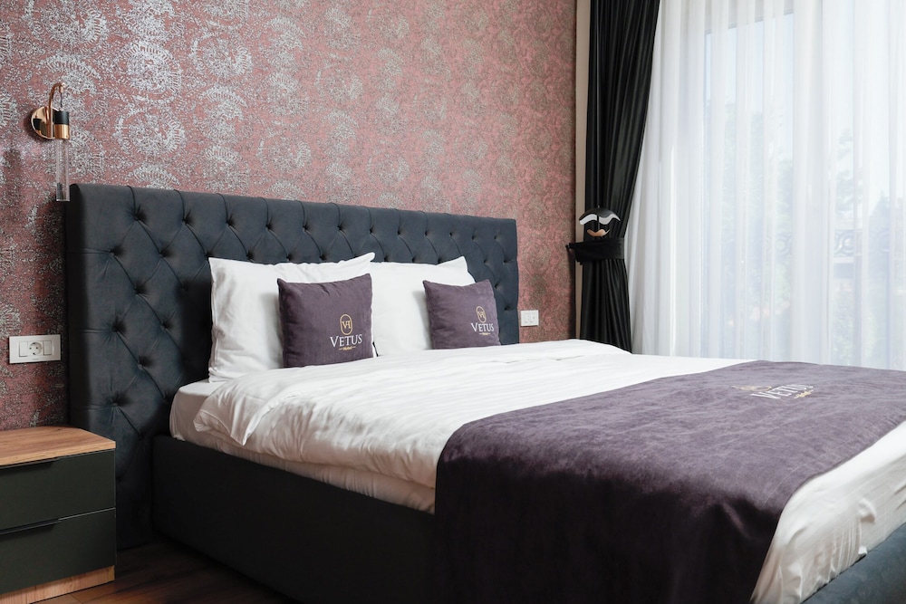 Deluxe Double Room - Photo 1