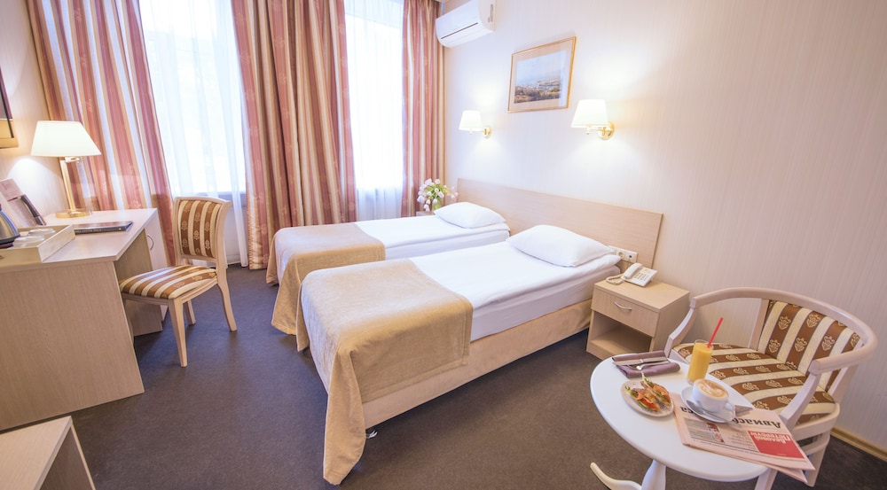 Comfort Double or Twin Room