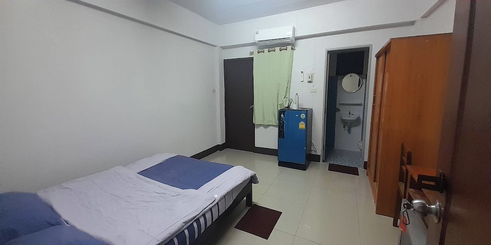 Basic Double Room