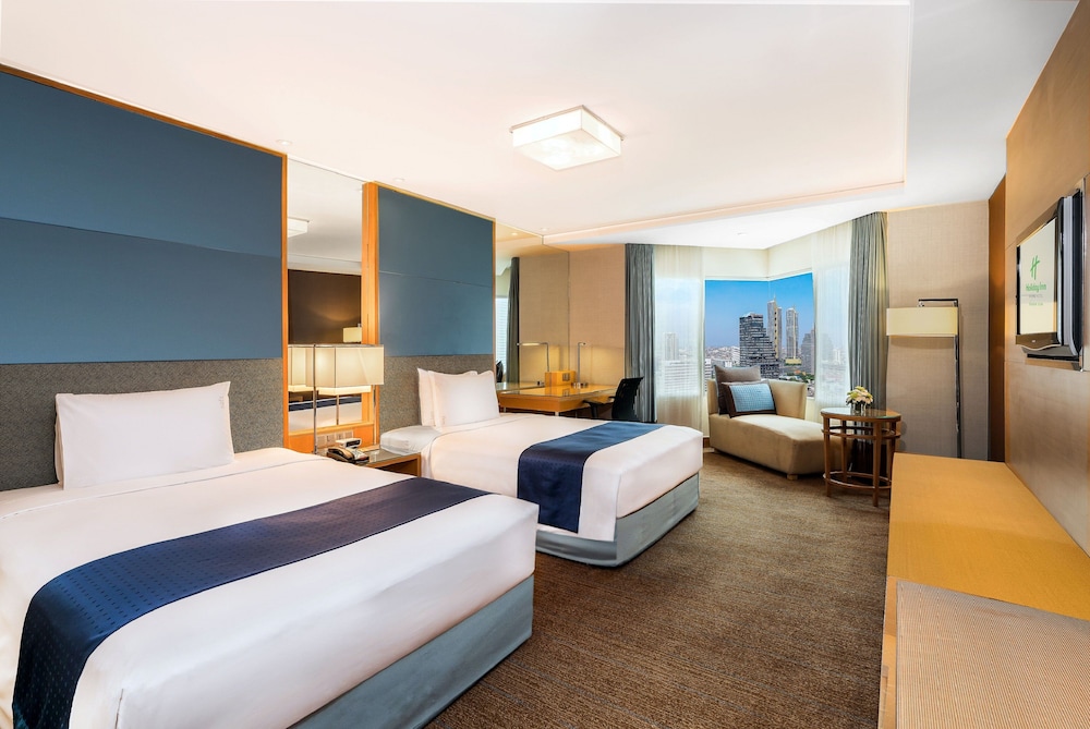Premium Room, 2 Twin Beds, Smoking, City View