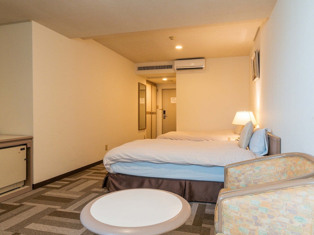 Deluxe Twin Room, Non Smoking photo 2