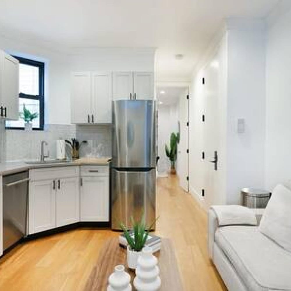 Apartment photo 3