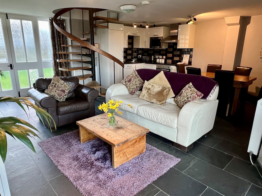 Cottage, Ensuite, Mountain View (Two Bedroom)