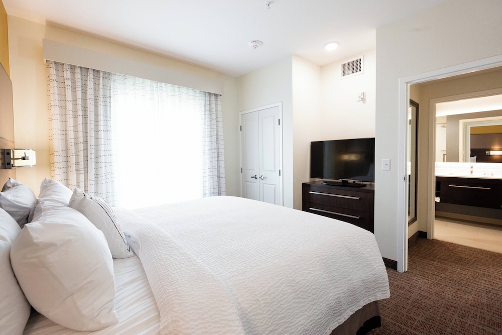 Suite, 1 Bedroom (Hearing Accessible) photo 3