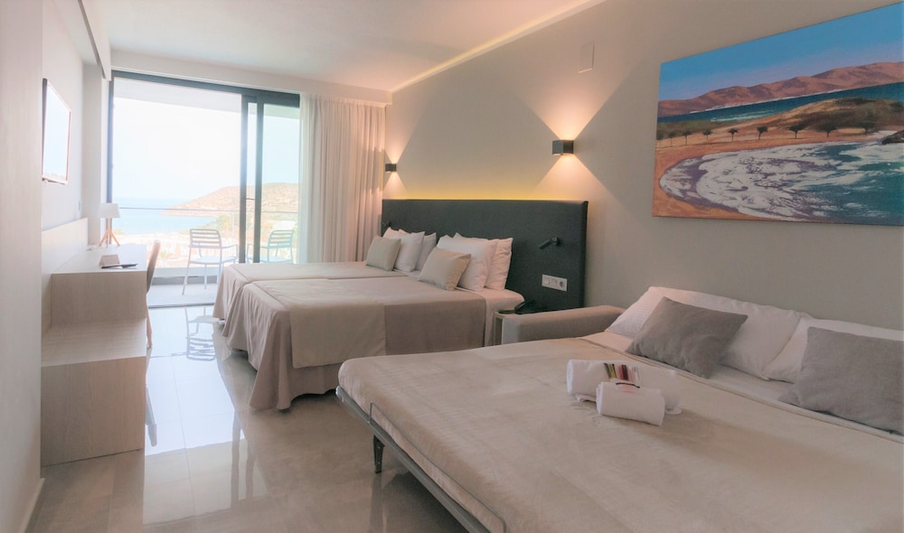 Deluxe Triple Room, Terrace, Sea View (The Level-2 adults and 1 child)