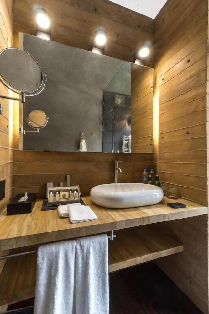 Superior Room - Photo 14