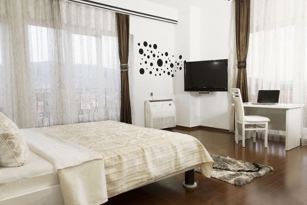 Superior Double Room, Mountain View photo 2