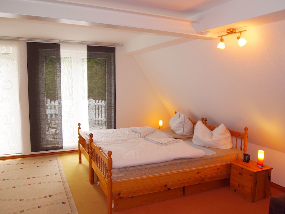 Apartment (Villa Am Golfplatz incl45EUR cleanFee) photo 1