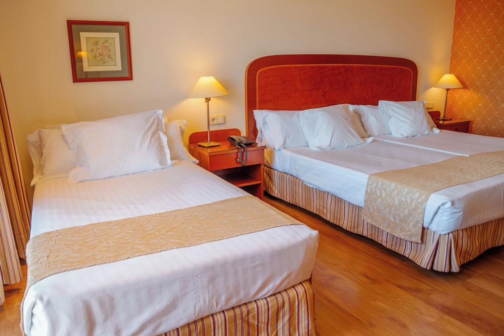 Superior Triple Room - Photo 1