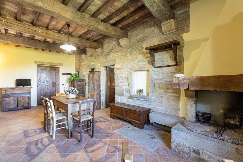 Family Chalet, 1 Bedroom (Chalet In Enchanted Forest Private) photo 3