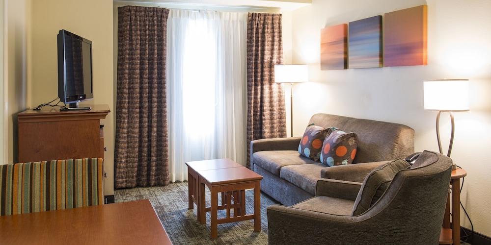Suite, 1 Bedroom, Kitchen (1 Queen, Living, Dining) - Photo 7