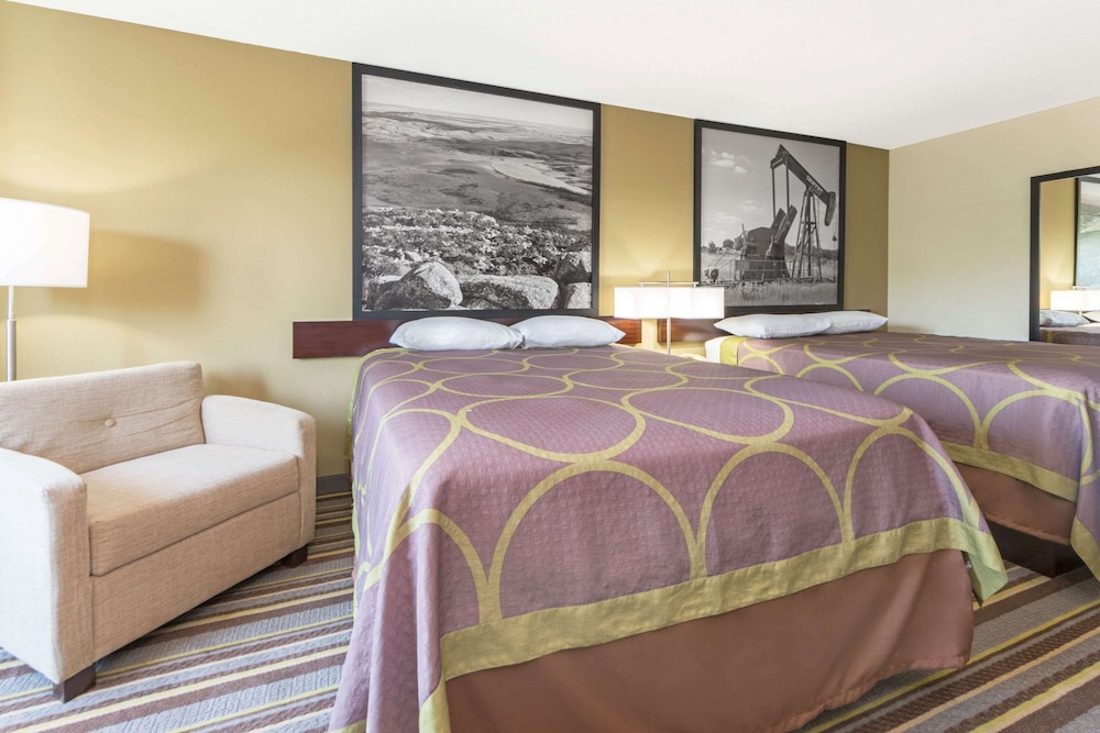 Room, 2 Queen Beds, Accessible, Non Smoking (Mobility) - Photo 1