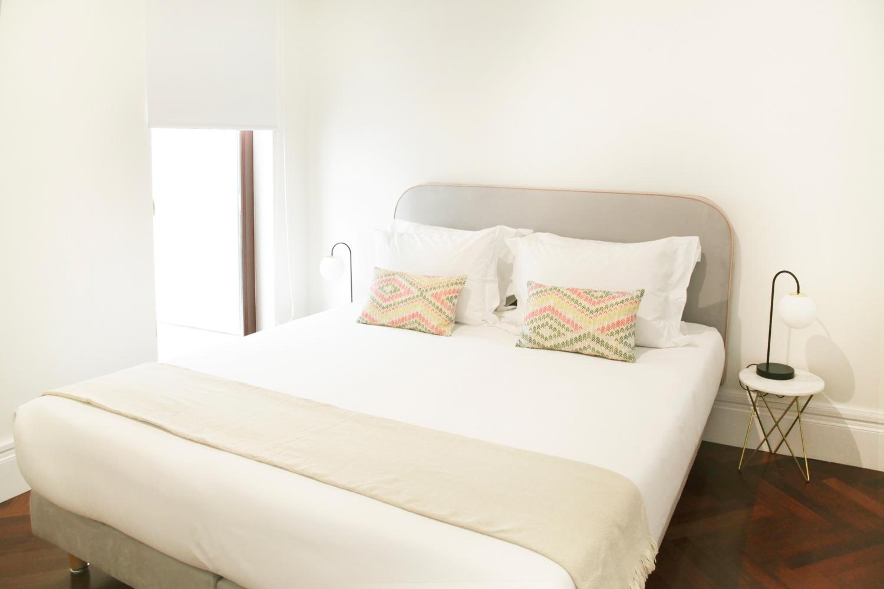 One Bedroom Apartment