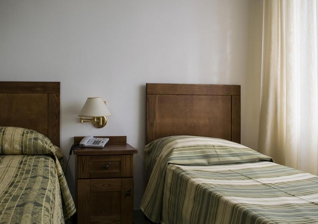 Quadruple Room - Photo 2