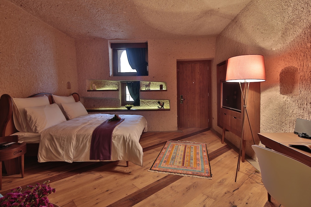 Deluxe Cave Room ( BAU )